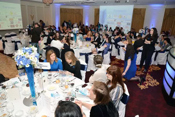 Atmosfera Bal Albastru