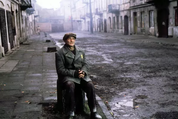 Jakob the Liar, 1999