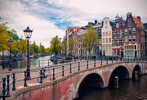 12. Amsterdam, Olanda