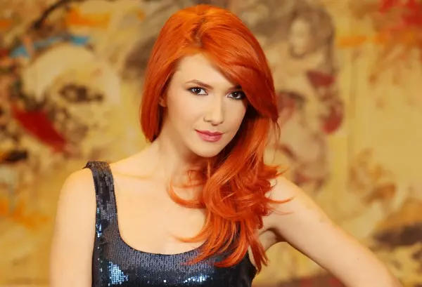 Adela Popescu 2
