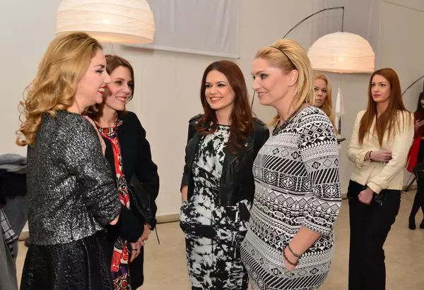 Raluca Lazarut si Cristina Cioran