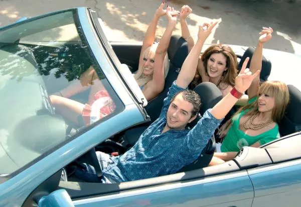 Marius Moga, Delia, Anda Adam si Claudia Pavel