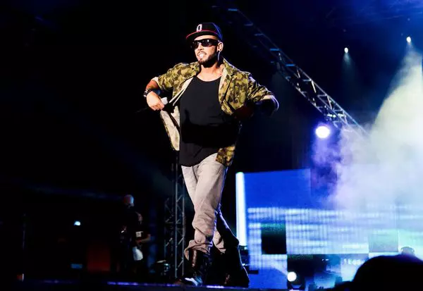 Alex Velea Media Music Awards 2012