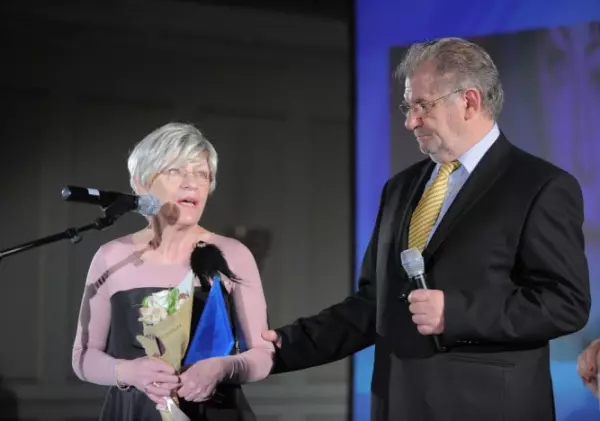 Luminita Gheorghiu Ambasador al Artei Româneşti peste Hotare