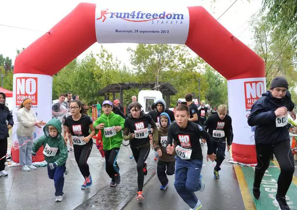 Start crosul tineretului RUN4FREEDOM