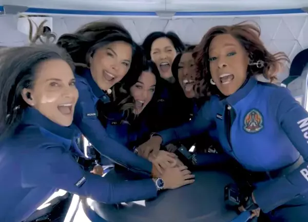 Echipajul feminin Blue Origin (1)