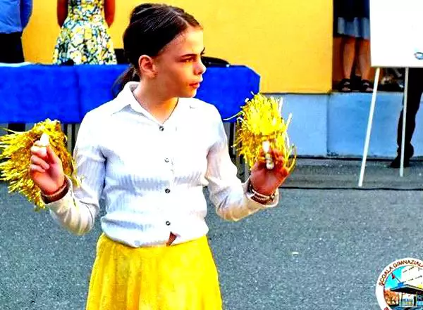 Fiica-adriana-iliescu-4