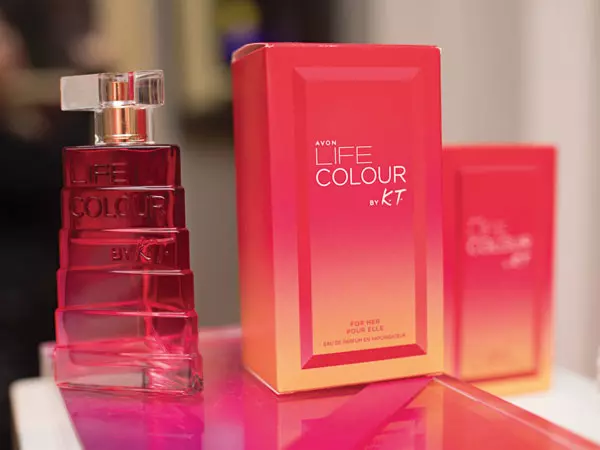 Avon Life Colour