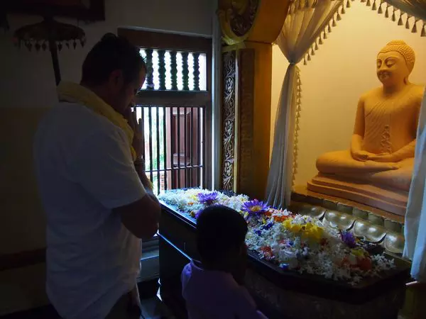 Catalin Botezatu in Sri Lanka