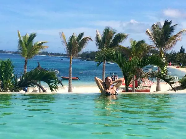 Ileana Badiu in Mauritius