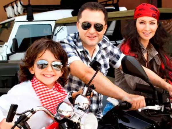 ayan-mihaela-radulescu-elan