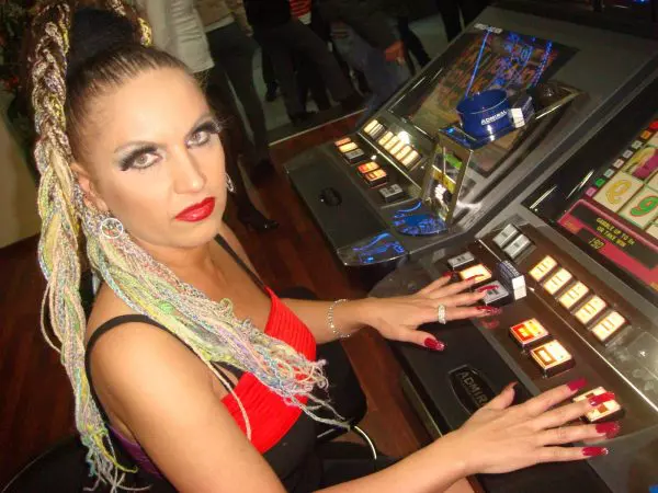 carmen plesea vedeta