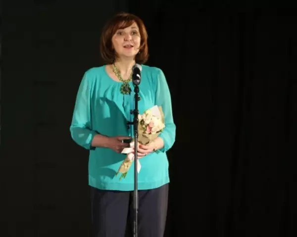 Crina Stefanescu Iniţiativă în Sprijinul Semenilor