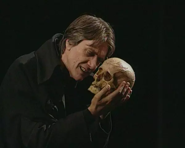 HAMLET_CASA_DE_PRODUCTIE_TVR (3)