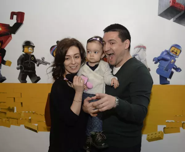 George Buhnici, impreuna cu familia