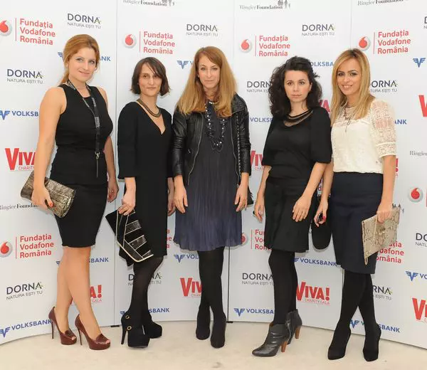 Daciana Rudan, Raluca Tamas, Adina Rosetti, Claudia Cojocea si Oana Popoiag (VIVA!)