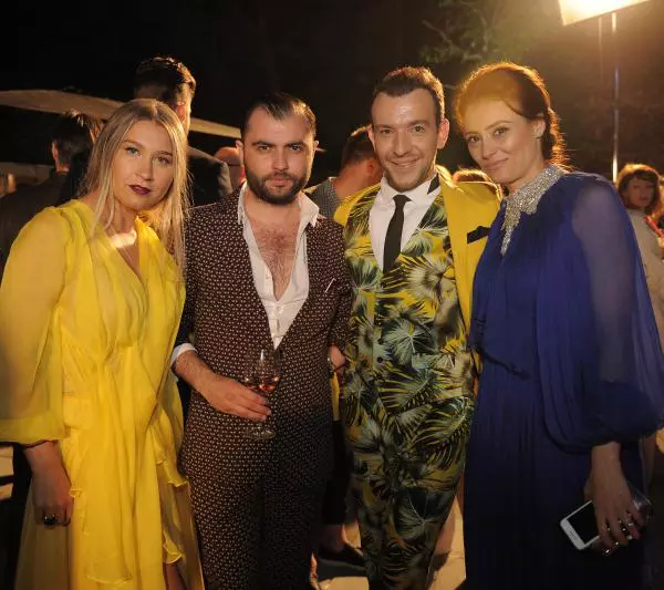 Camelia Negrea, Arthur Dinu (Marie Ollie), Stephan Pelger si Irina Nitu (Sephora)