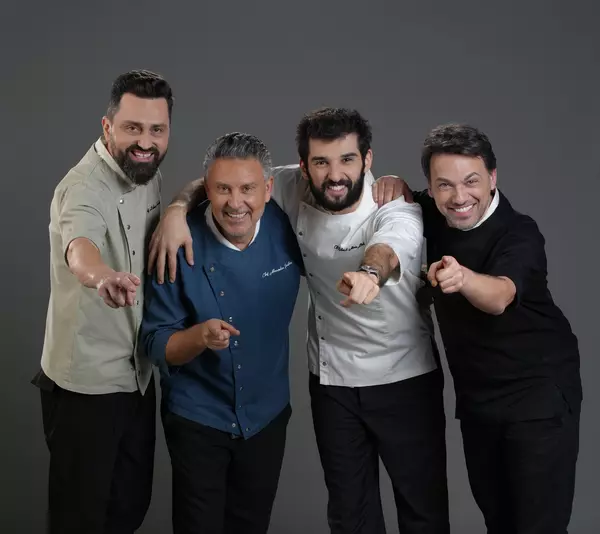 Chefi la cuțite  (1)