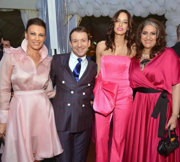 Dana Sota, Stephan Pelger, Andreea Raicu si Wajiha Harris