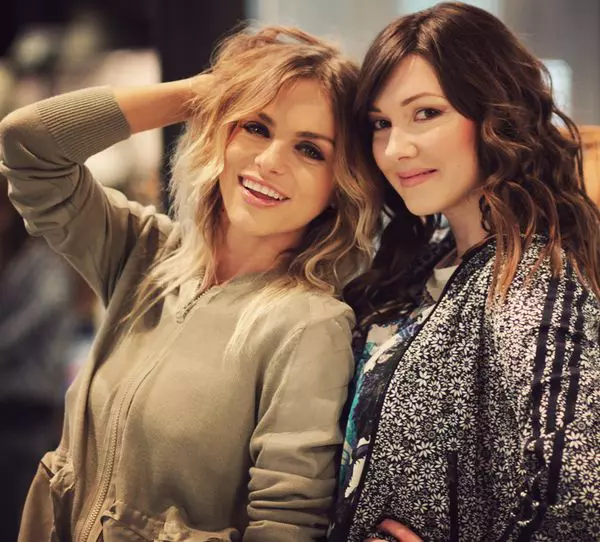 Jojo si Alina Dascalescu