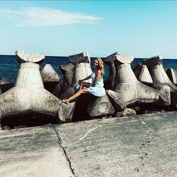 Valentina-Pelinel1-1