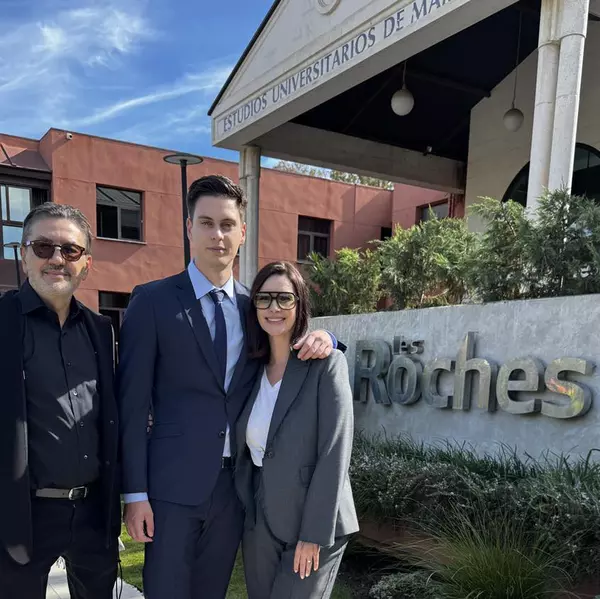 Andreea Berecleanu, soțul ei, Constantin Stan, și fiul ei, Petru