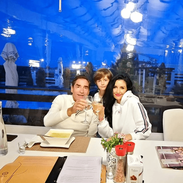 Petre si Petrus Roman