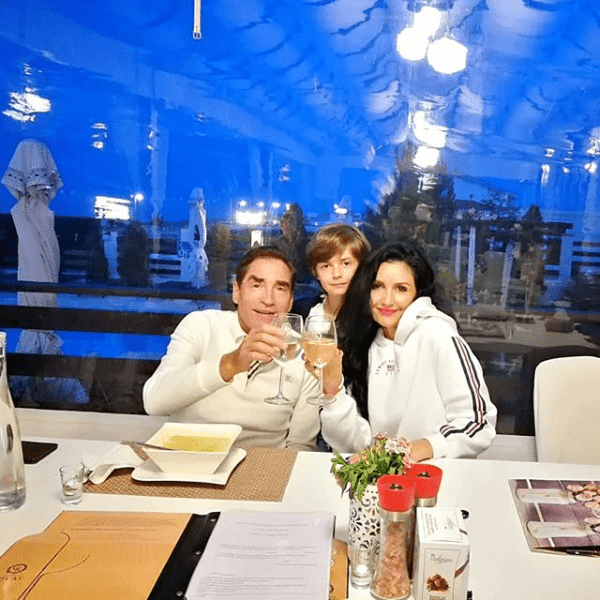 Petre-si-Petrus-Roman