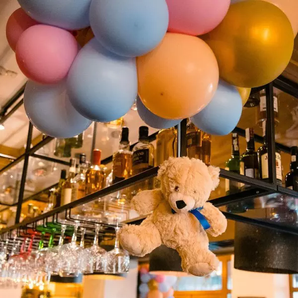 5. Decor la botezul lui Luca Tiago Oțil