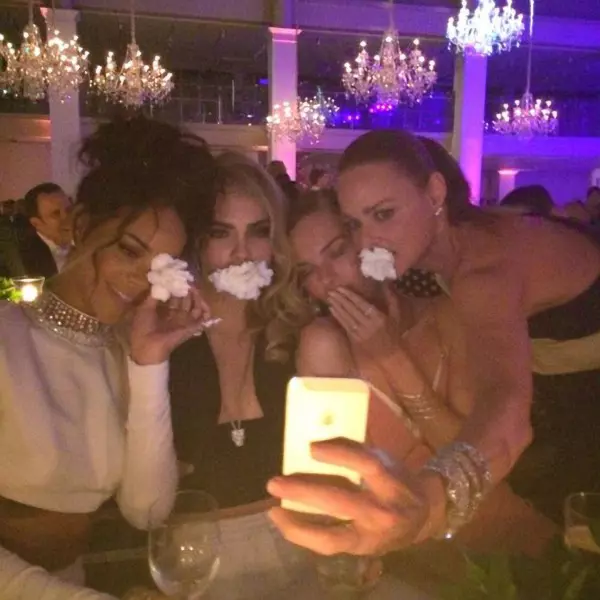 Rihanna, Cara Delevingne, Kate Bosworth si Stella McCartney