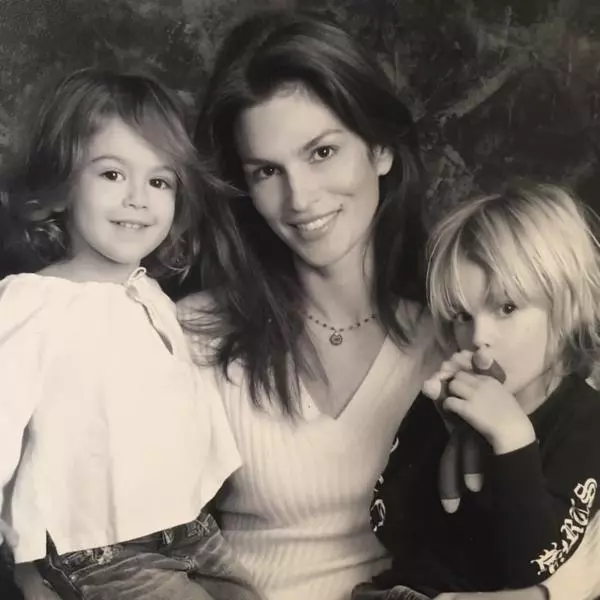 Cindy Crawford, Presley si Kaia