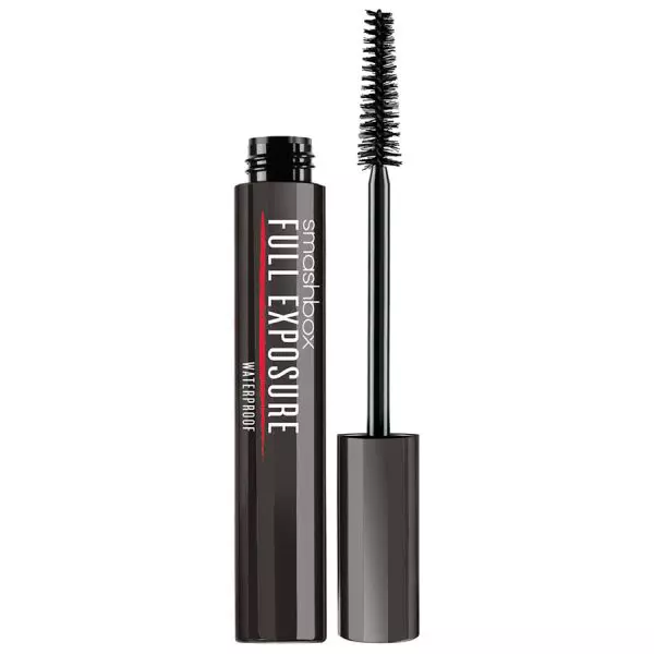 Mascara waterproof, Smashbox, Full Exposure, 105 lei, disponibilă Douglas