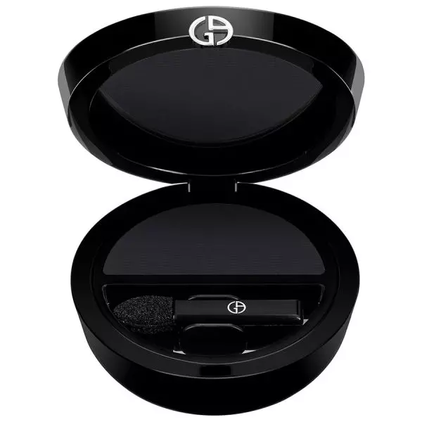 Fard mono, Giorgio Armani, Eyes To Kill, 159 lei, disponibil Douglas