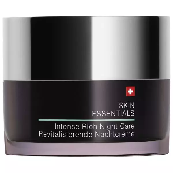 Cremă de noapte pentru ten uscat, Artemis, Intense Rich Night Care, 223 lei, disponibilă Douglas