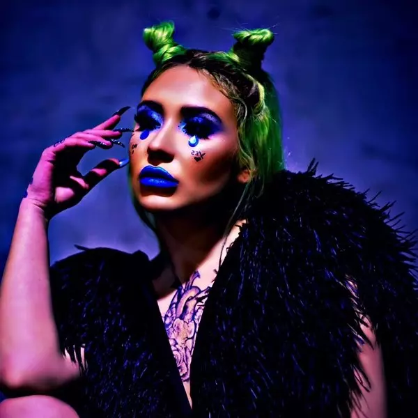 Cine-este-Emy-Alupei-de-la-Bravo-ai-stil-5