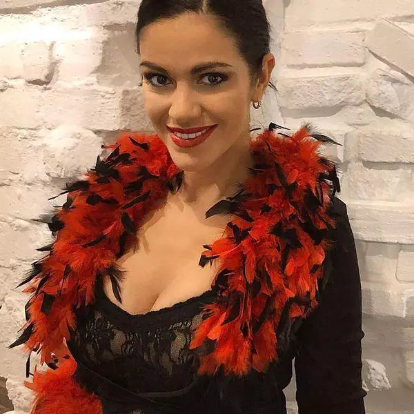 Fosta-dansatoare-la-Surprize-6