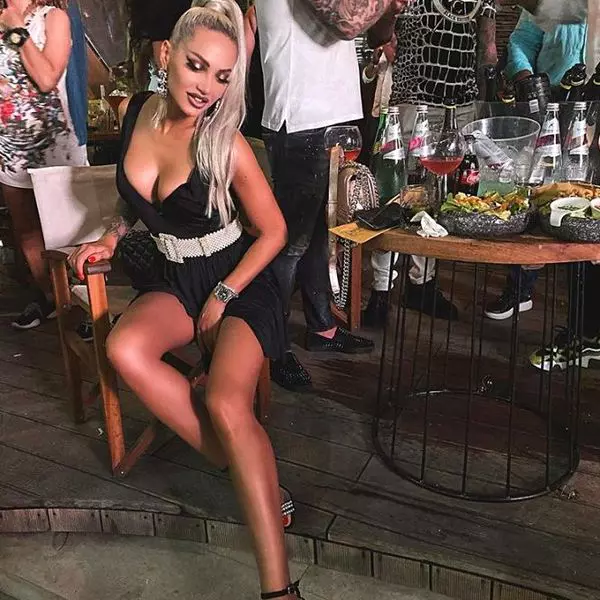 Iulia-fosta-soție-a-lui-Alex-Bodi-2-2