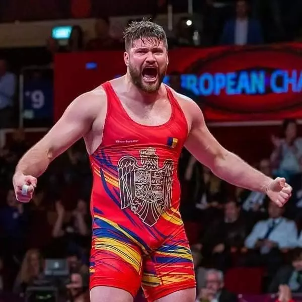Alin Alexuc Ciurariu9