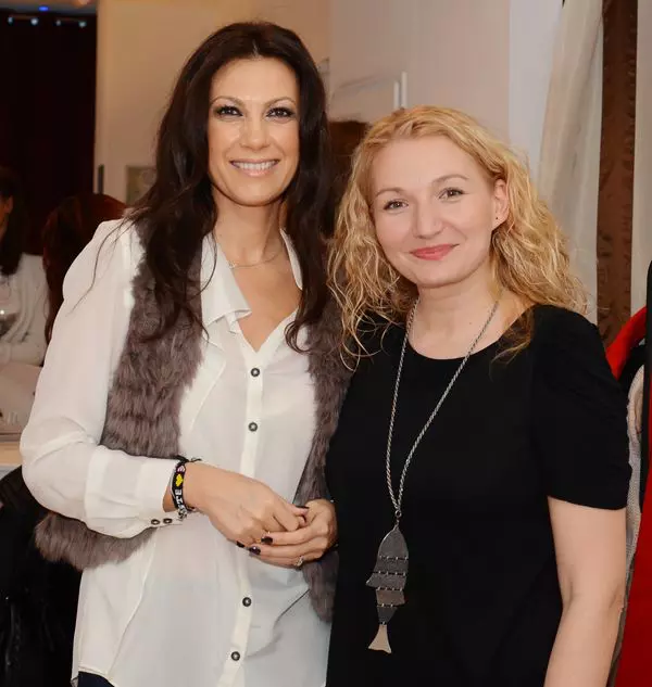 Dana Sota, Mihaela Munteanu