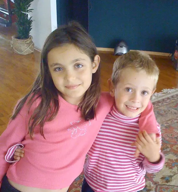 Alexia și Aris Eram (1)