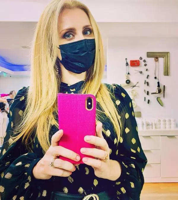 alina-sorescu-sters-pozele-6