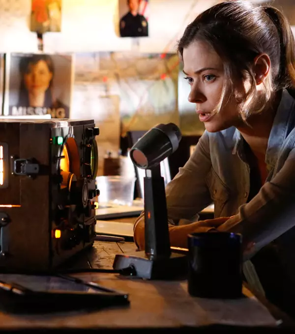 Frequency, din 5 octombrie