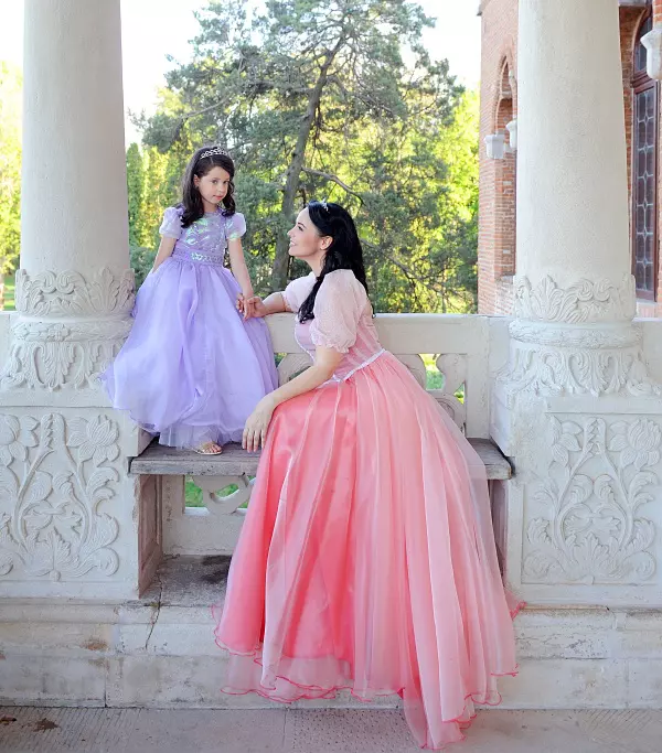 Andreea Marin si Violeta