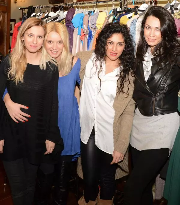 Dana Rogoz, Diana Dumitrescu, Doinita Oancea si Nicoleta Luciu