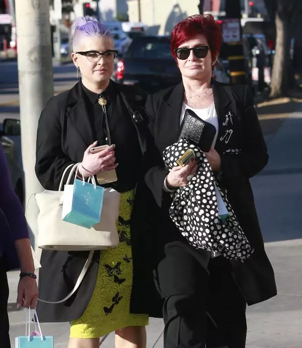 Sharon şi Kelly Osbourne