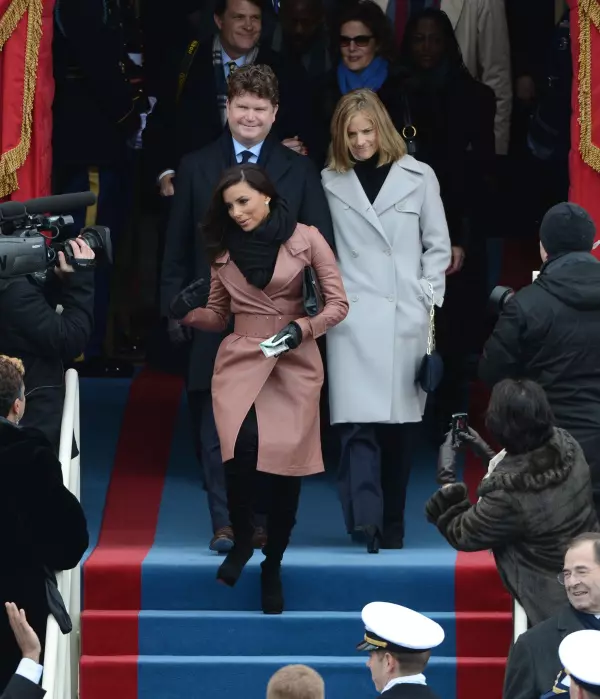 Eva Longoria ajunge la ceremonia de investire