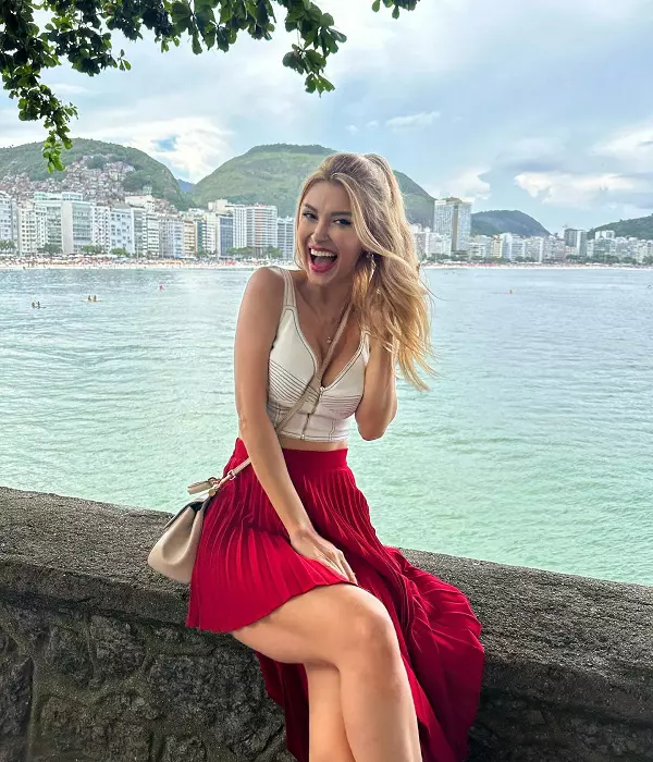 Andreea Balan 5466