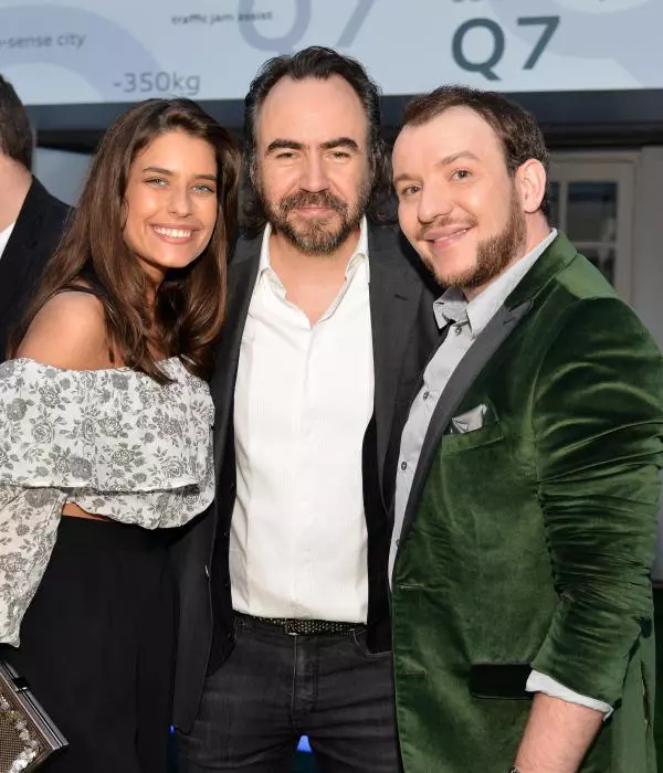 Alice Peneaca, Bobby Paunescu si Stephan Pelger