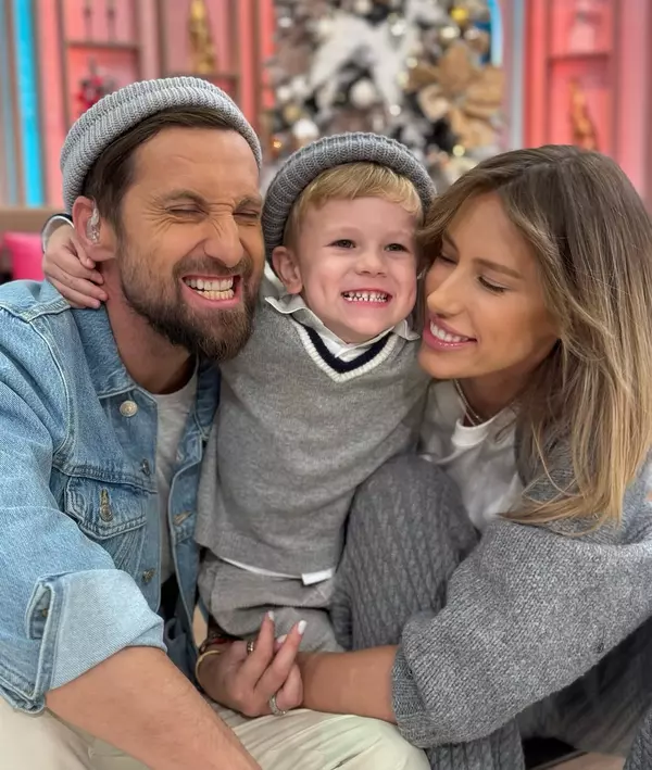 Gabriela, Dani și fiul lor (4)