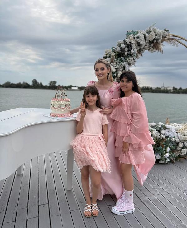 Aniversarea Alinei (1)